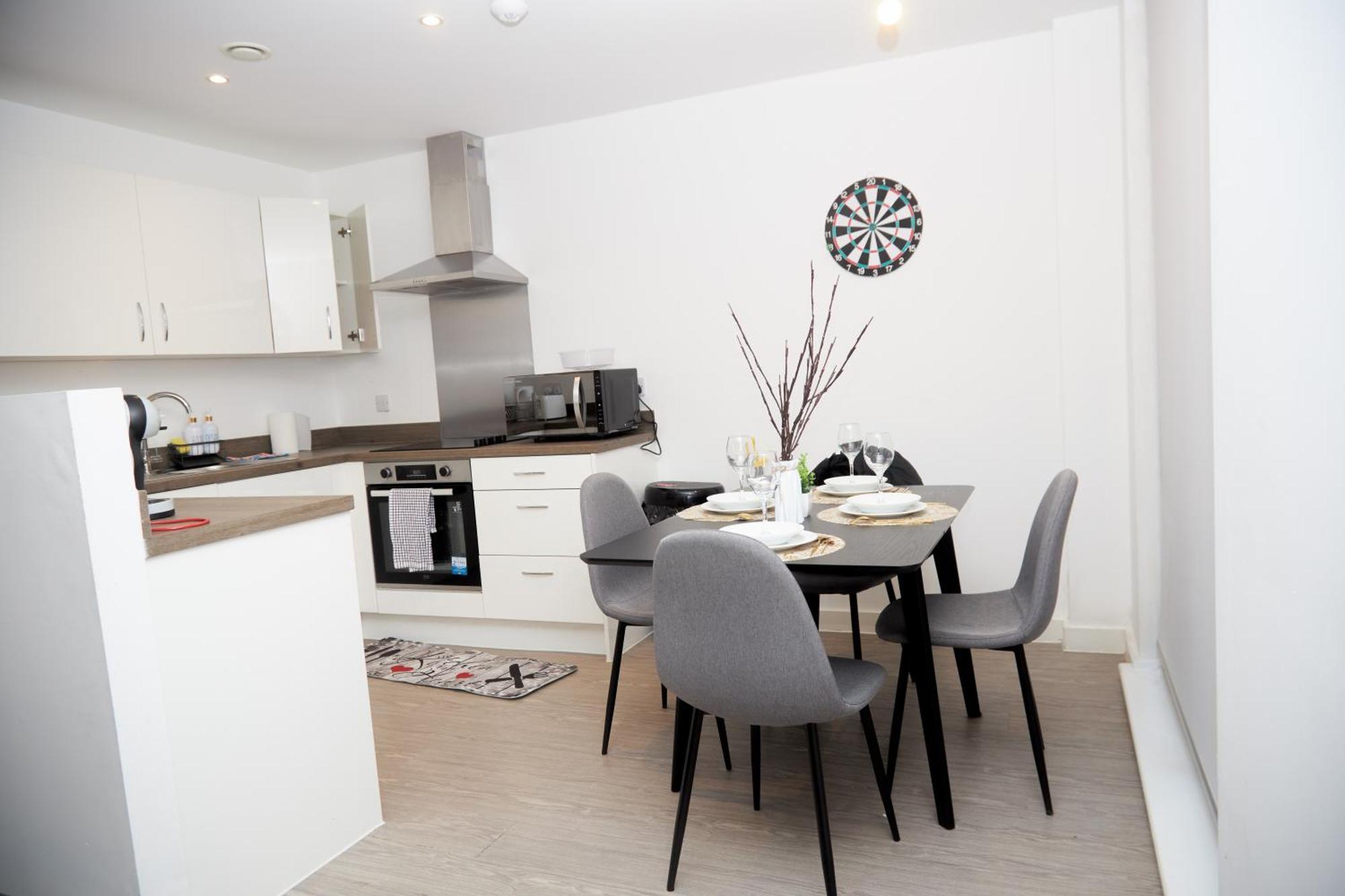 Obi'S House&Suites - Luxury 2Bed Duplex Apartment With Balcony マンチェスター エクステリア 写真