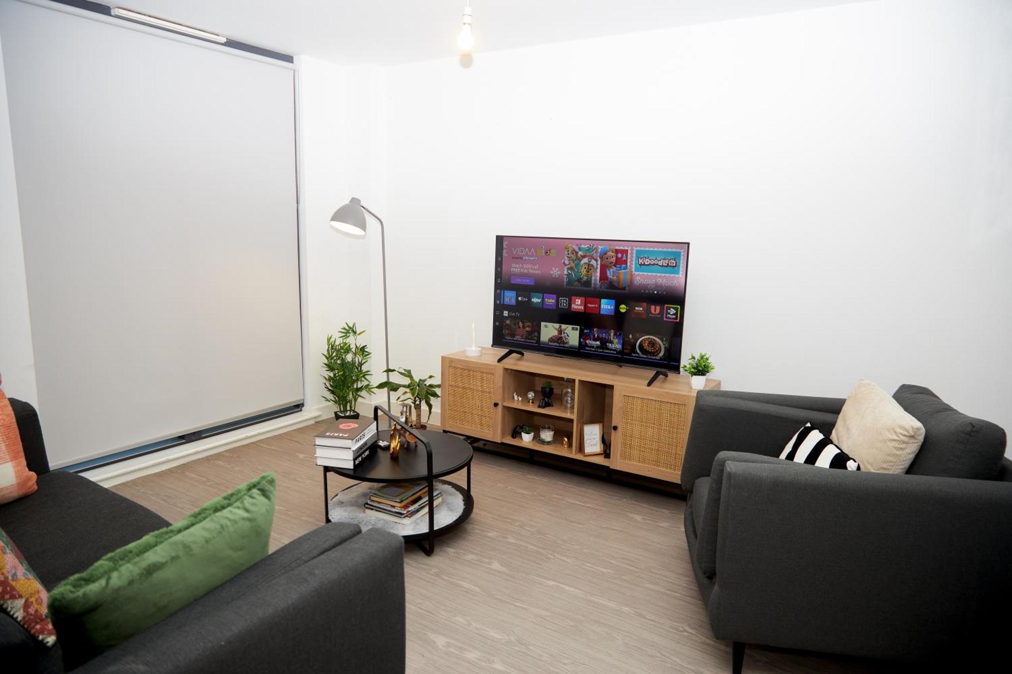 Obi'S House&Suites - Luxury 2Bed Duplex Apartment With Balcony マンチェスター エクステリア 写真