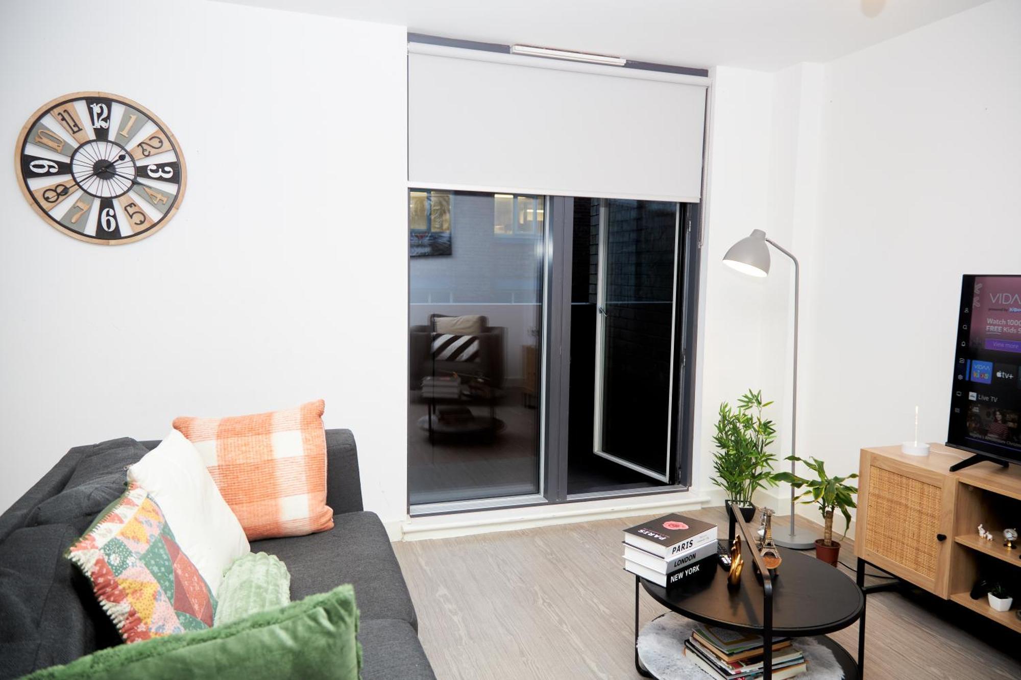 Obi'S House&Suites - Luxury 2Bed Duplex Apartment With Balcony マンチェスター エクステリア 写真